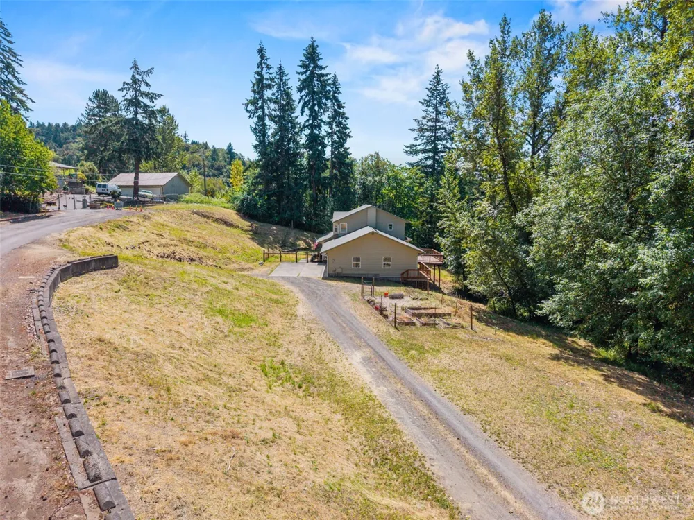 551 Haussler Road Kelso, WA 98626