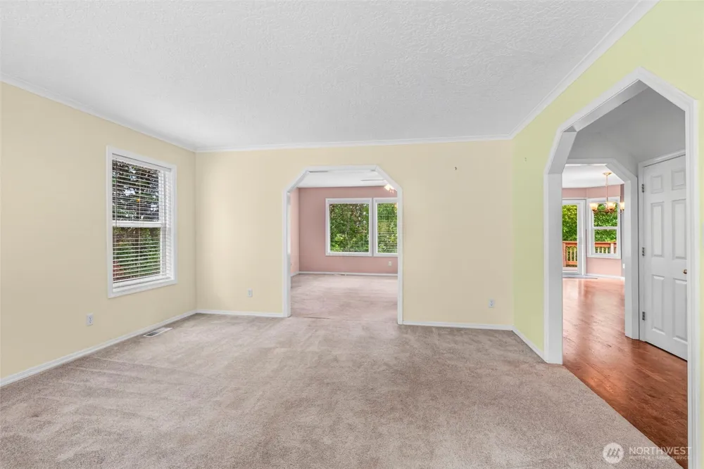 551 Haussler Road Kelso, WA 98626