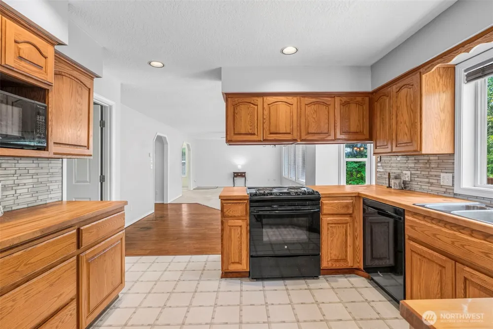 551 Haussler Road Kelso, WA 98626