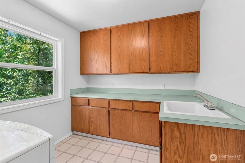 551 Haussler Road Kelso, WA 98626