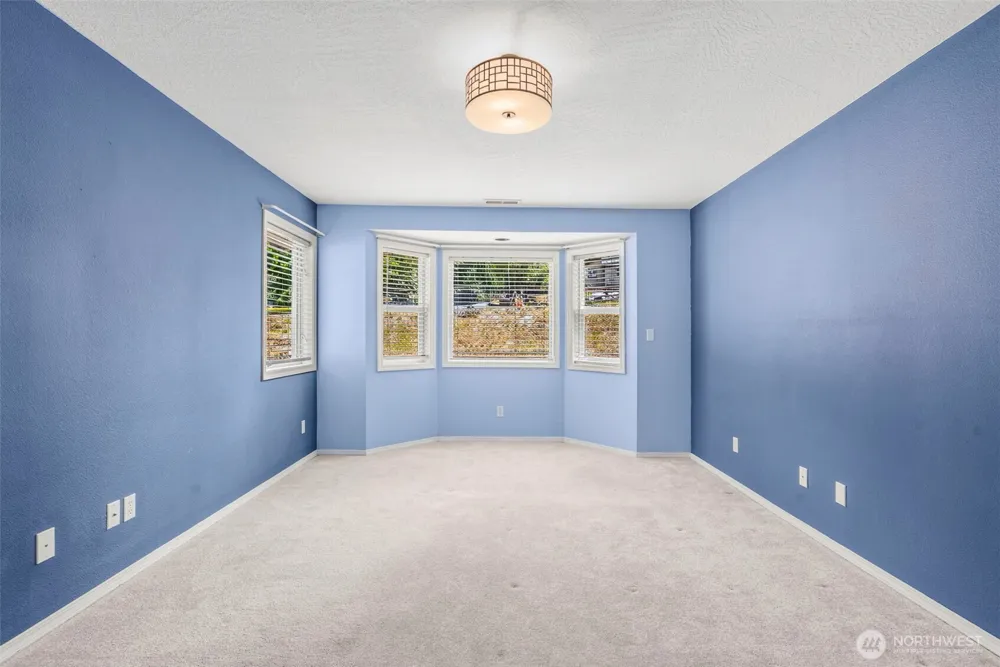 551 Haussler Road Kelso, WA 98626