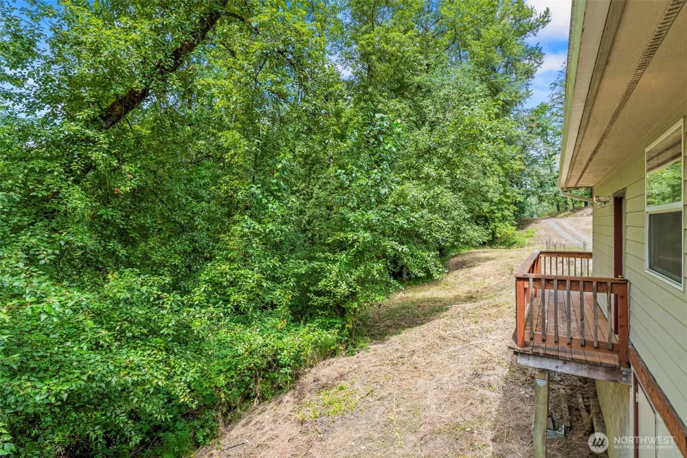 551 Haussler Road Kelso, WA 98626