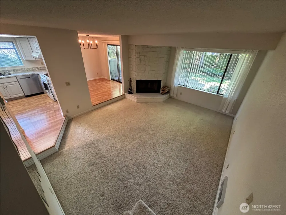 19219 40th Avenue W #H-1 Lynnwood, WA 98036
