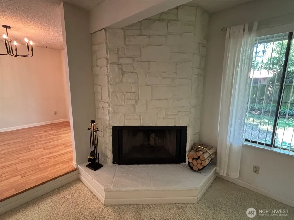 19219 40th Avenue W #H-1 Lynnwood, WA 98036