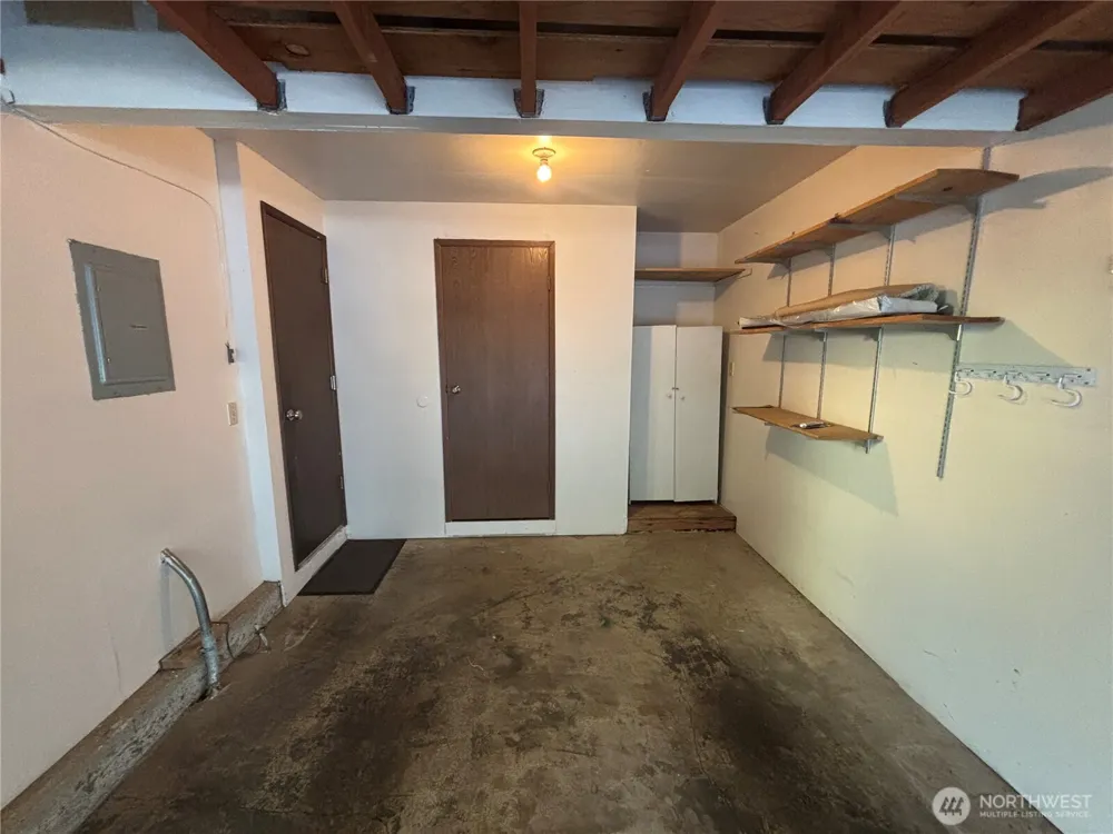 19219 40th Avenue W #H-1 Lynnwood, WA 98036