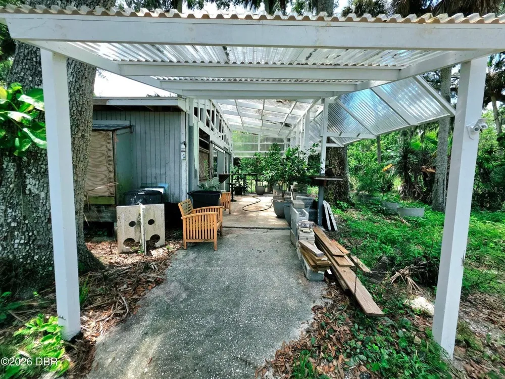 1922 ENTERPRISE AVENUE New Smyrna Beach, FL 32168