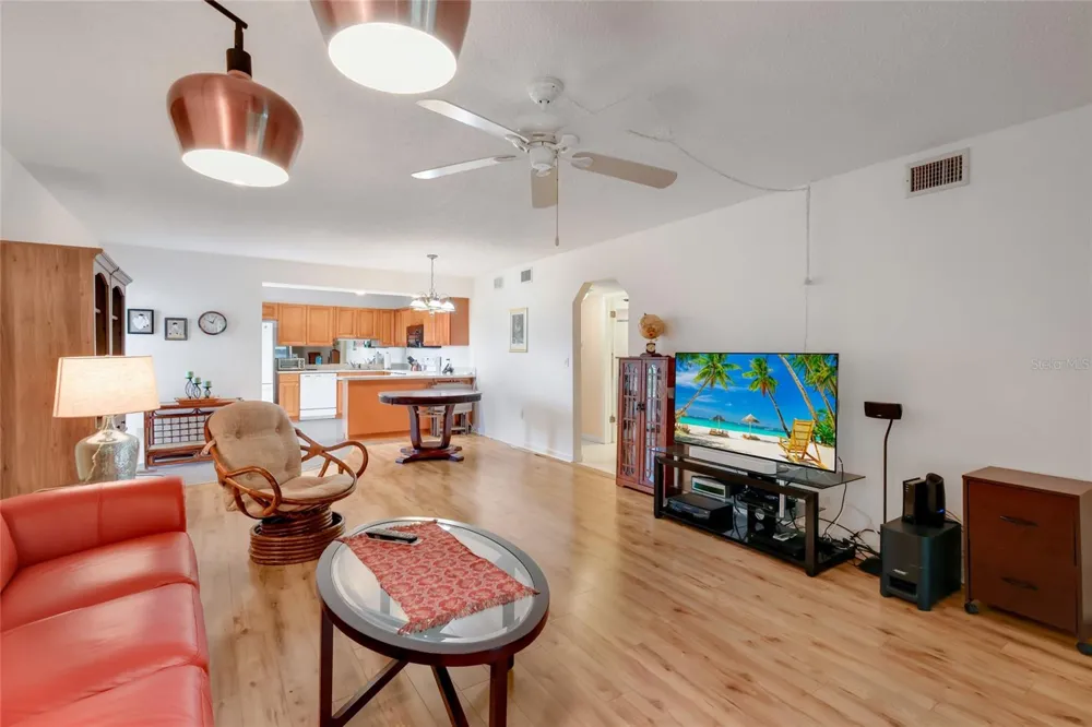 5400 34TH STREET W #B16 Bradenton, FL 34210