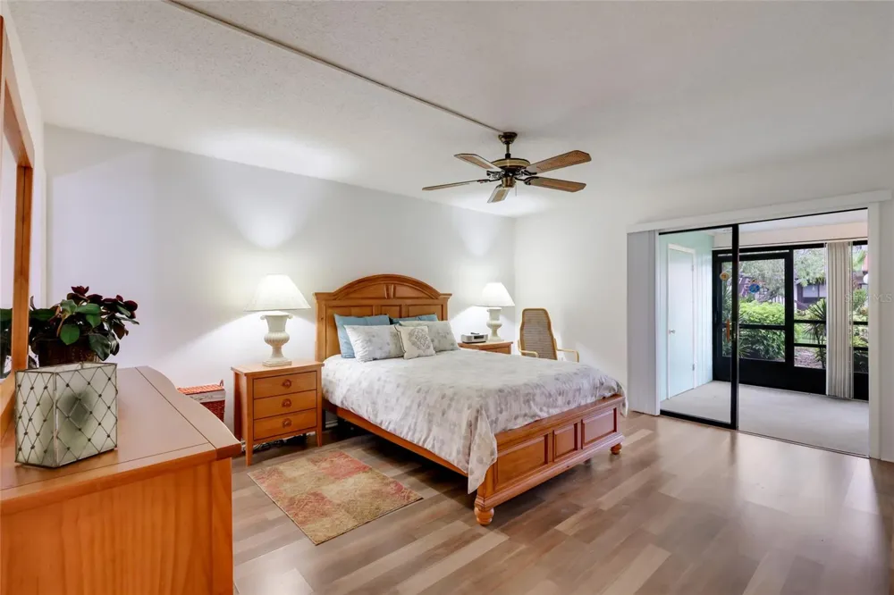 5400 34TH STREET W #B16 Bradenton, FL 34210