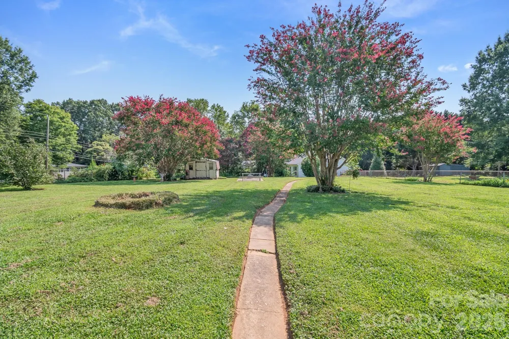 6424 Wilgrove Mint Hill Road Mint Hill, NC 28227