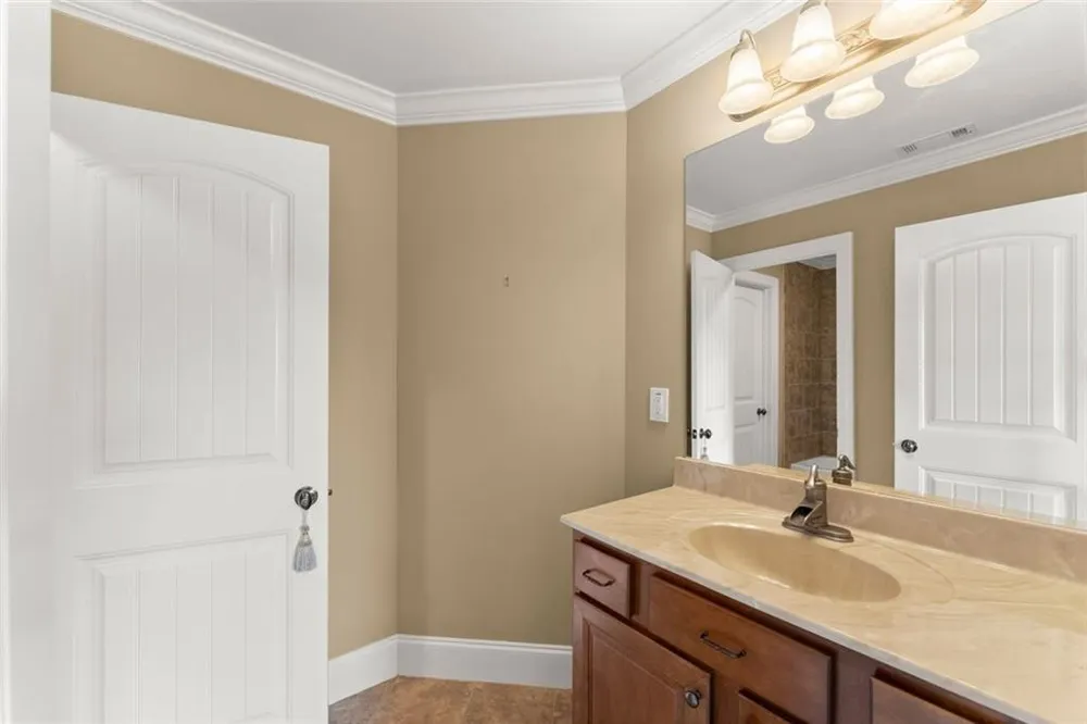 8510 Pintail Court Lula, GA 30554