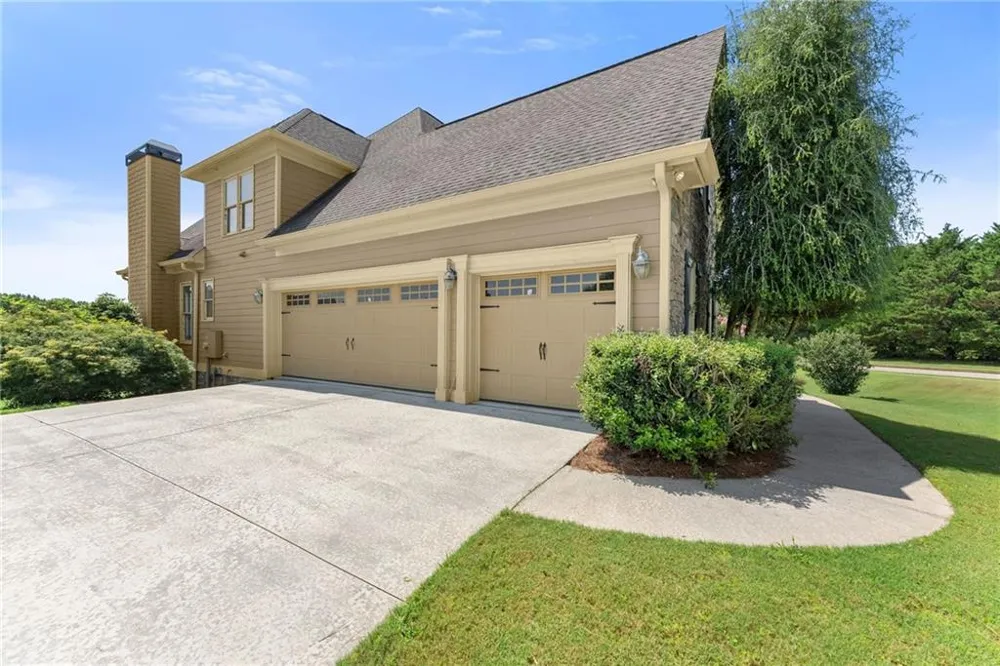 8510 Pintail Court Lula, GA 30554