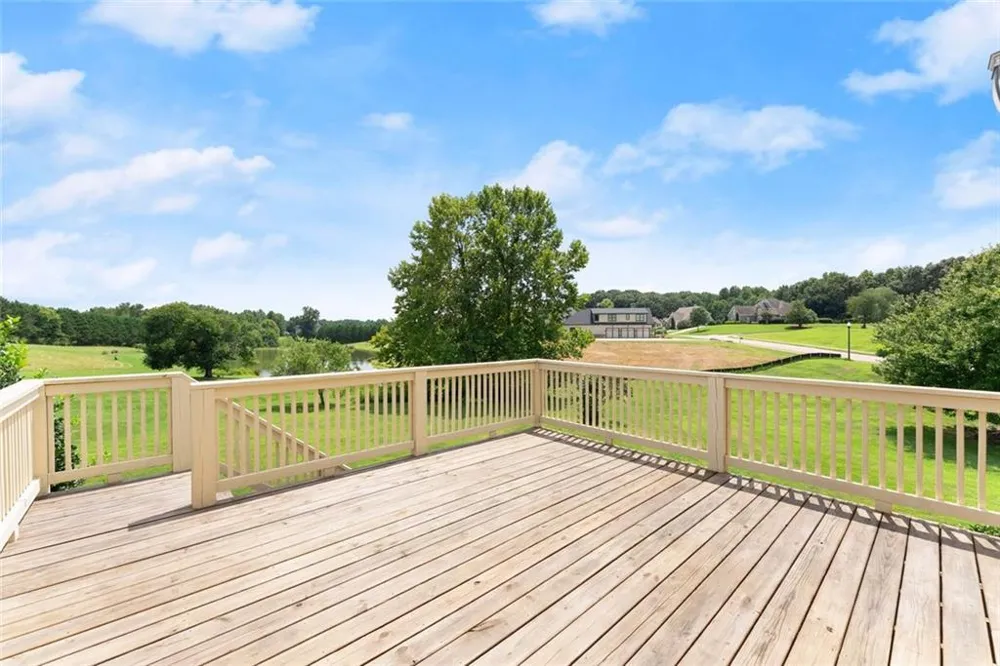 8510 Pintail Court Lula, GA 30554