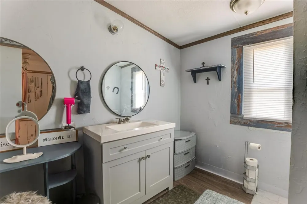 3966 Fm 2210 E Perrin, TX 76486