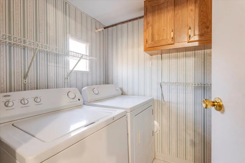 3966 Fm 2210 E Perrin, TX 76486