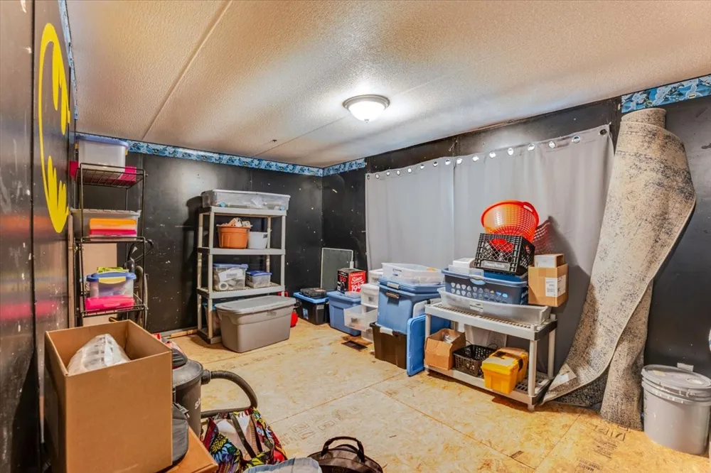 3966 Fm 2210 E Perrin, TX 76486