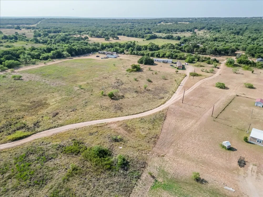 3966 Fm 2210 E Perrin, TX 76486
