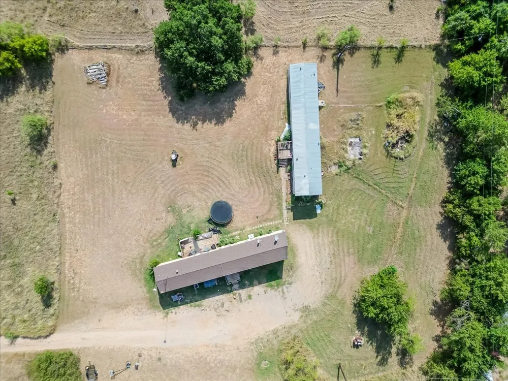 3966 Fm 2210 E Perrin, TX 76486
