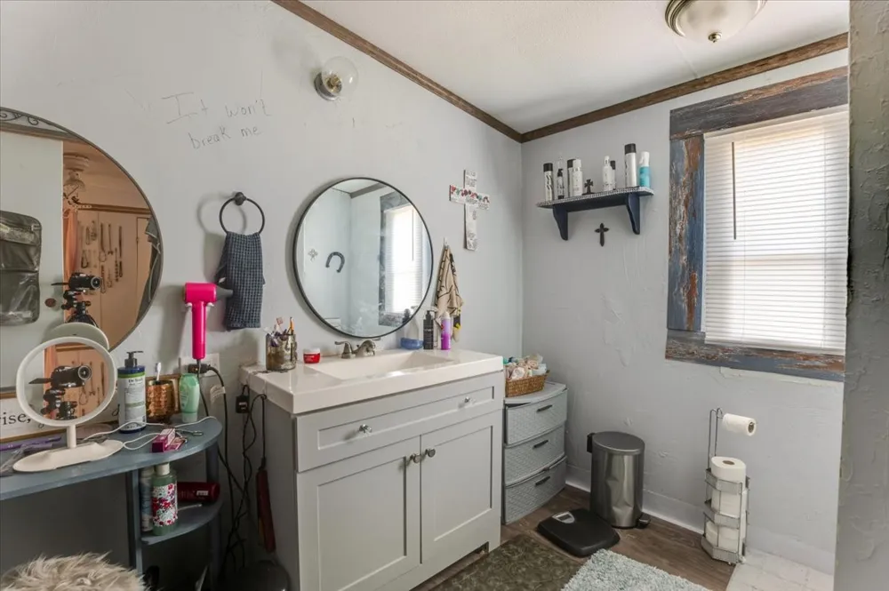 3966 Fm 2210 E Perrin, TX 76486