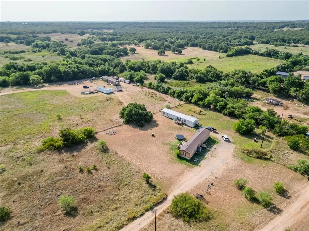 3966 Fm 2210 E Perrin, TX 76486