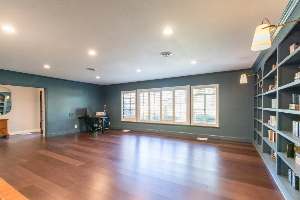 3765 Woodridge Drive Abilene, TX 79605