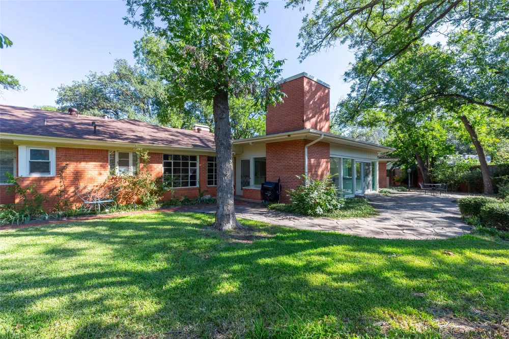 3765 Woodridge Drive Abilene, TX 79605
