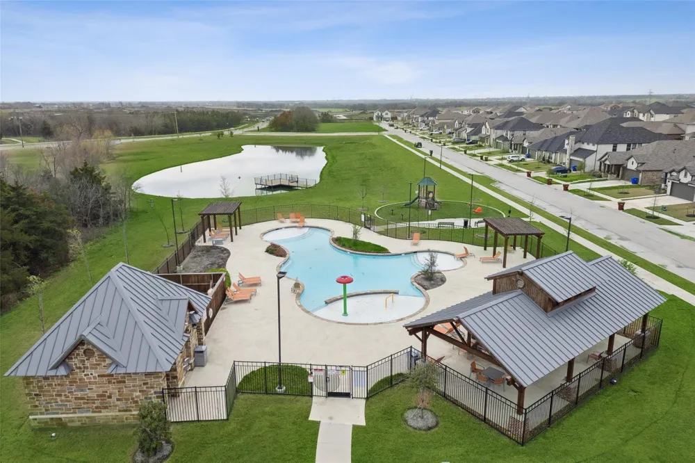 3428 flatiron Drive Royse City, TX 75189