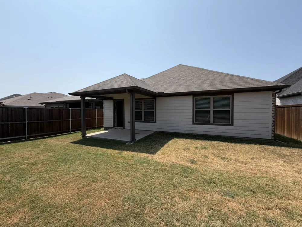 3428 flatiron Drive Royse City, TX 75189