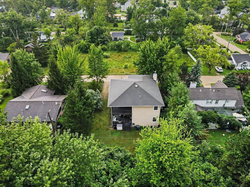 7264 B STREET South Haven, MI 49090