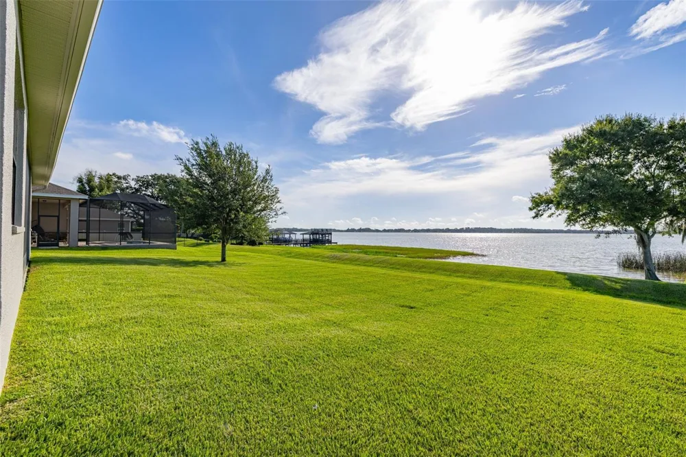 473 LAKE VIEW WAY Auburndale, FL 33823