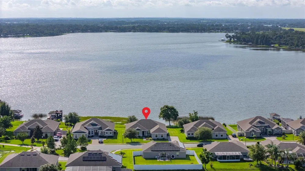 473 LAKE VIEW WAY Auburndale, FL 33823