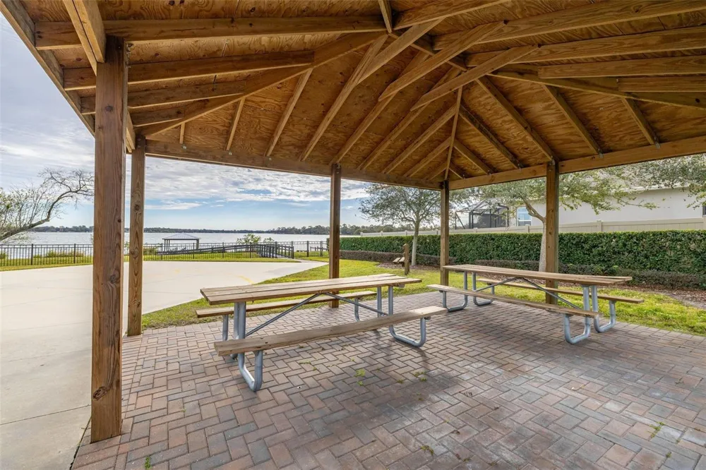 473 LAKE VIEW WAY Auburndale, FL 33823