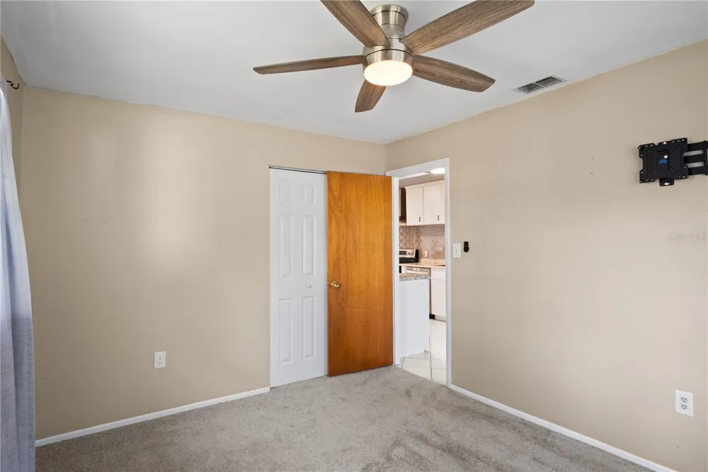 805 CENTER STREET Dundee, FL 33838