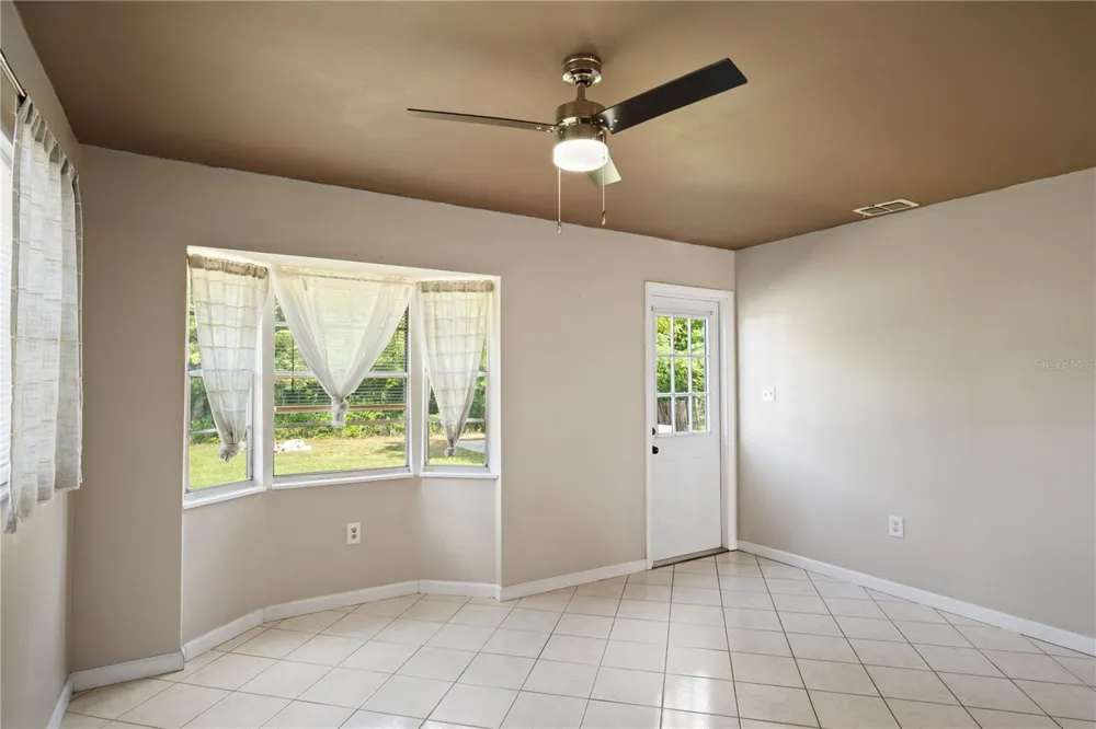 805 CENTER STREET Dundee, FL 33838