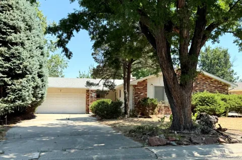 1114 S Oakland Street