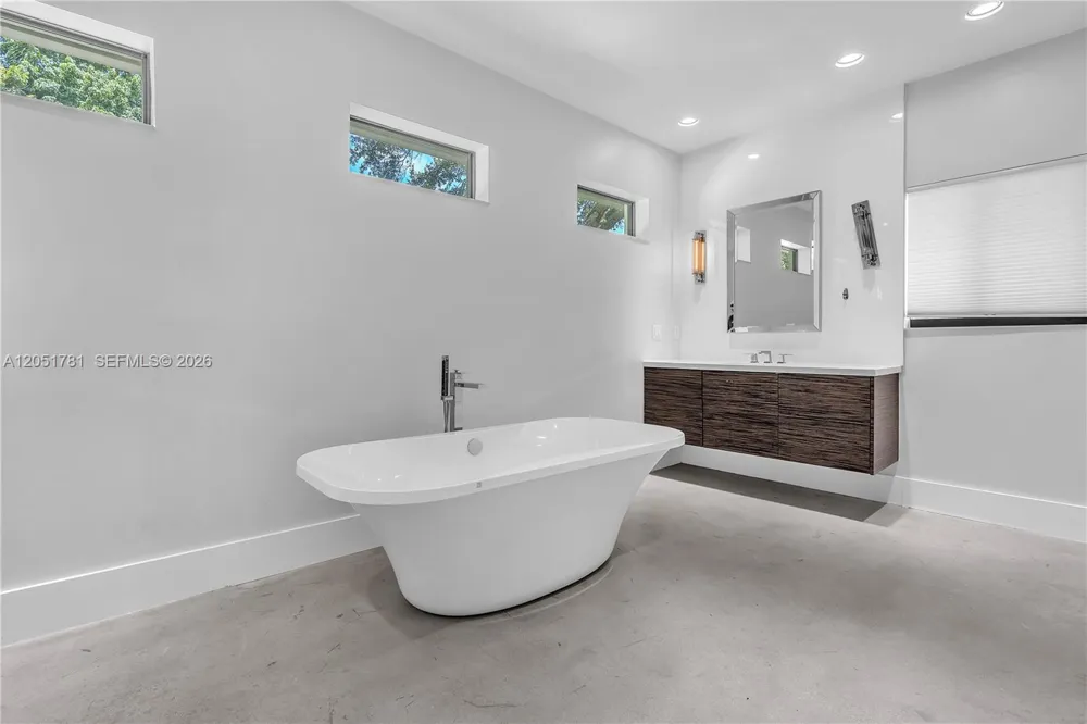 2700 SW 116th Ave Davie, FL 33330