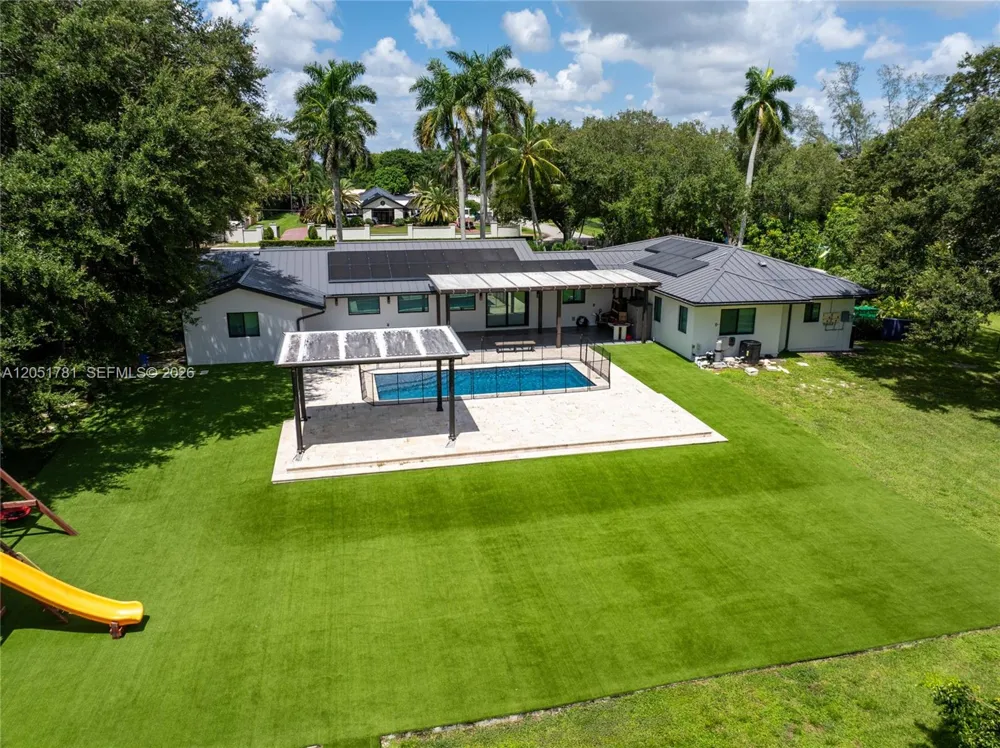2700 SW 116th Ave Davie, FL 33330