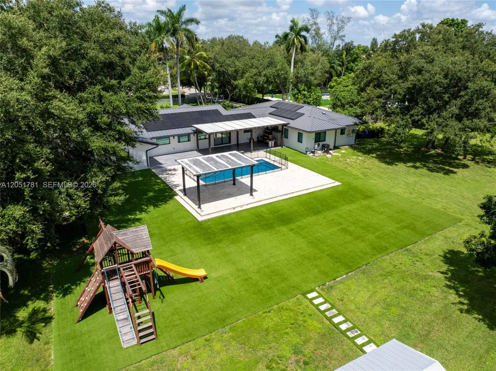 2700 SW 116th Ave Davie, FL 33330