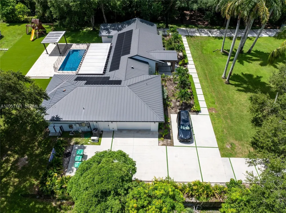 2700 SW 116th Ave Davie, FL 33330