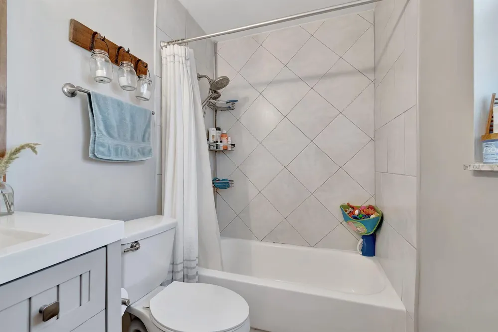 1066 SW 25TH WAY Boynton Beach, FL 33426