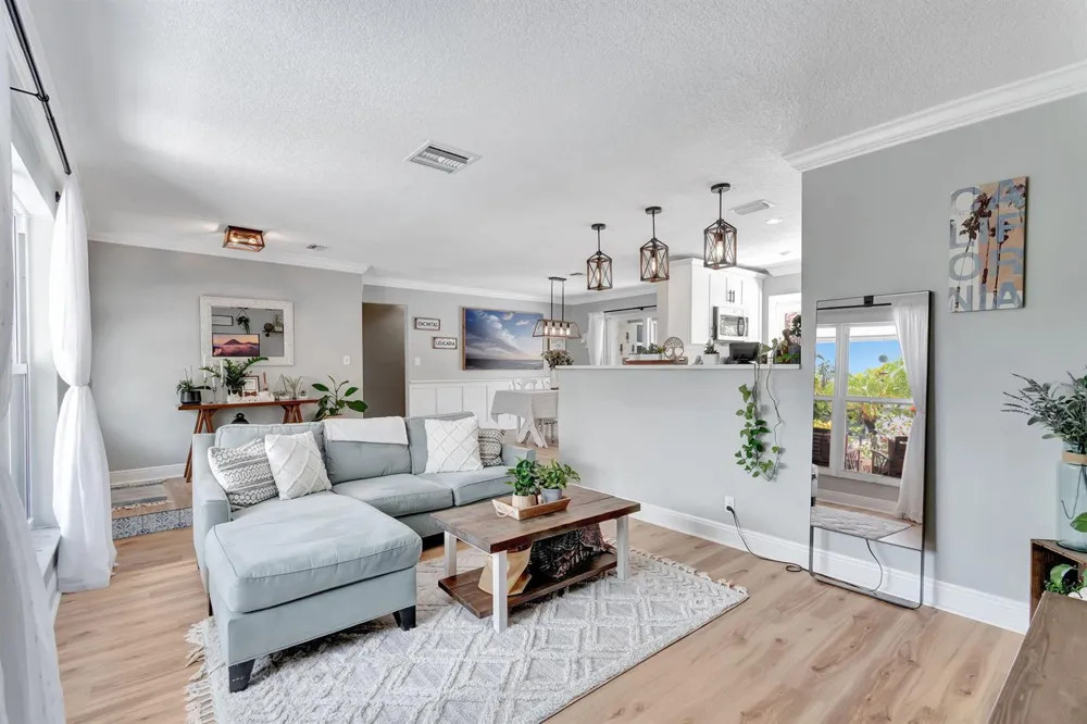 1066 SW 25TH WAY Boynton Beach, FL 33426