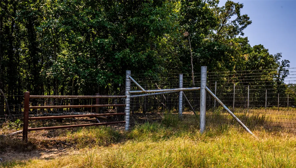 County Road Bartlesville, OK 74003