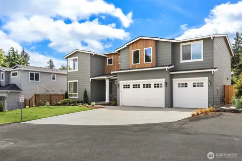 21613 Poplar Way