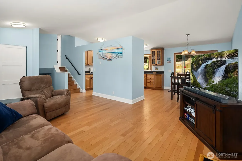 1133 235th Place SW Bothell, WA 98021