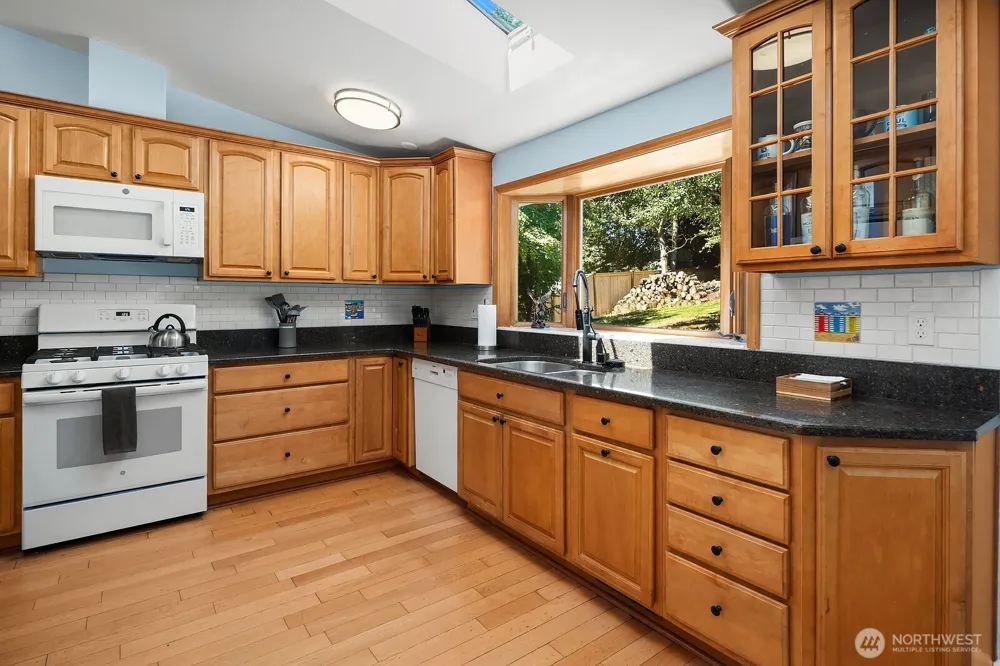 1133 235th Place SW Bothell, WA 98021