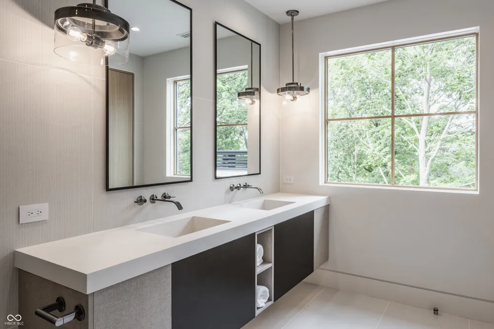 4430 Elmscott Ridge Zionsville, IN 46077