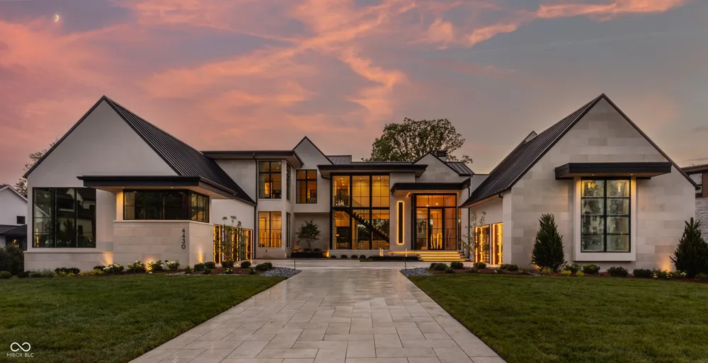 4430 Elmscott Ridge Zionsville, IN 46077