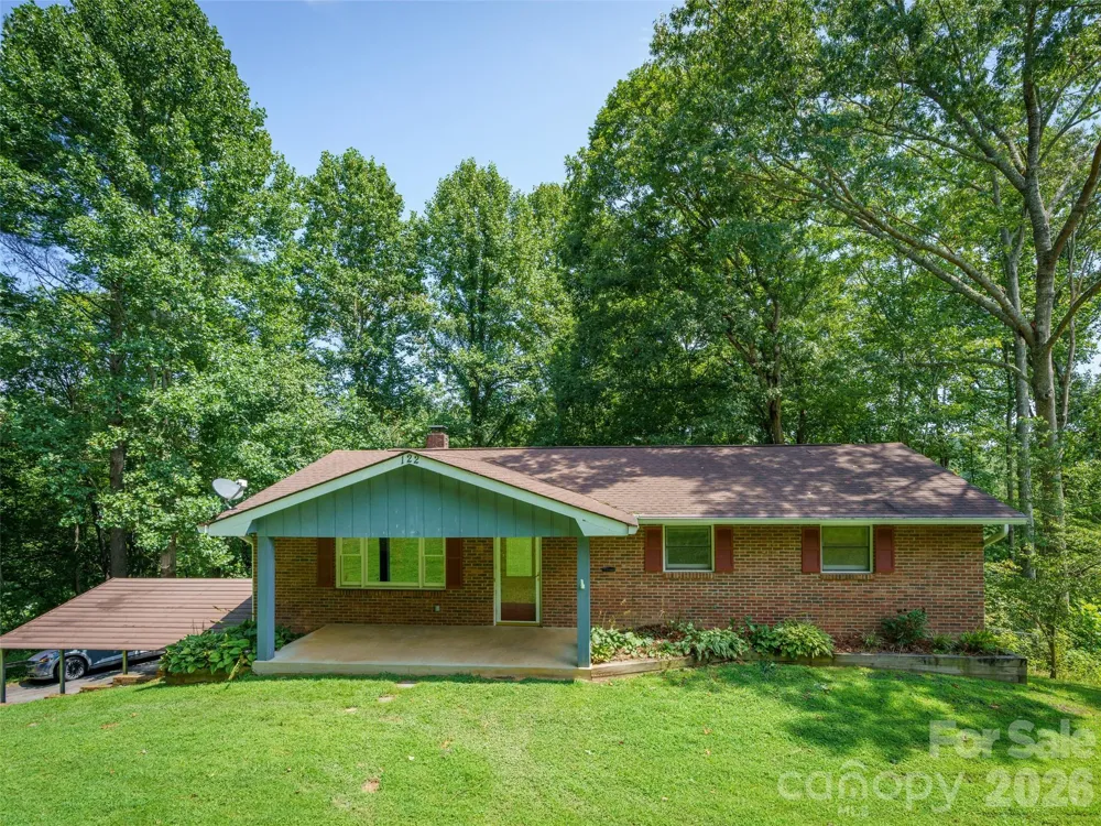 122 McCall Road Pisgah Forest, NC 28768