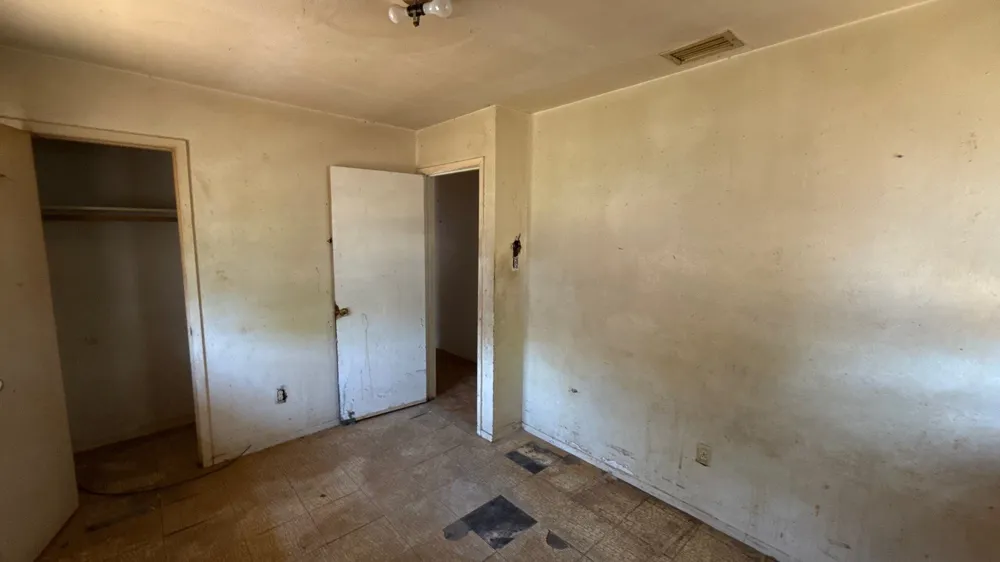 3976 Avocado Drive Dallas, TX 75241