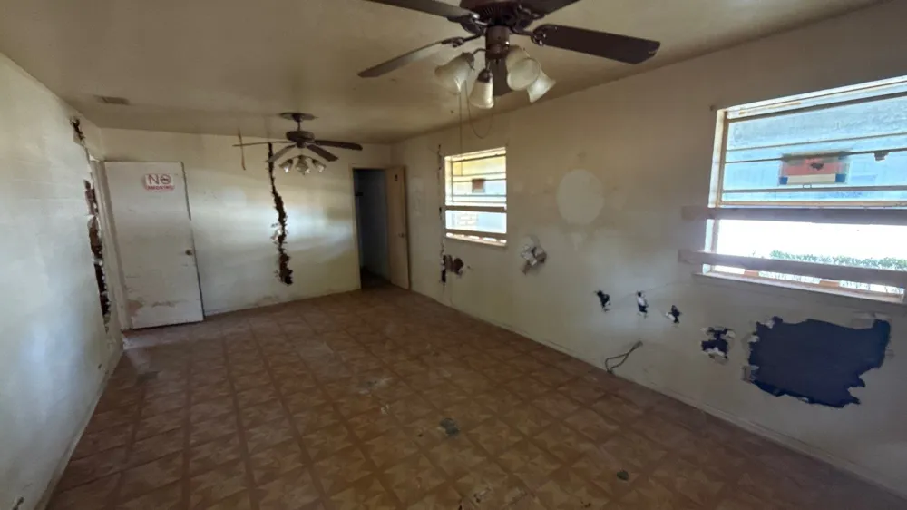 3976 Avocado Drive Dallas, TX 75241