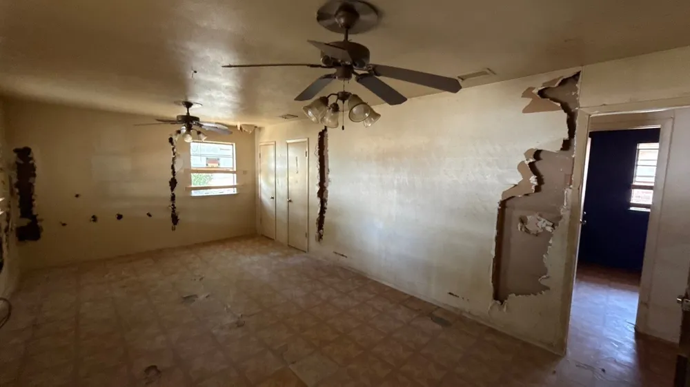 3976 Avocado Drive Dallas, TX 75241